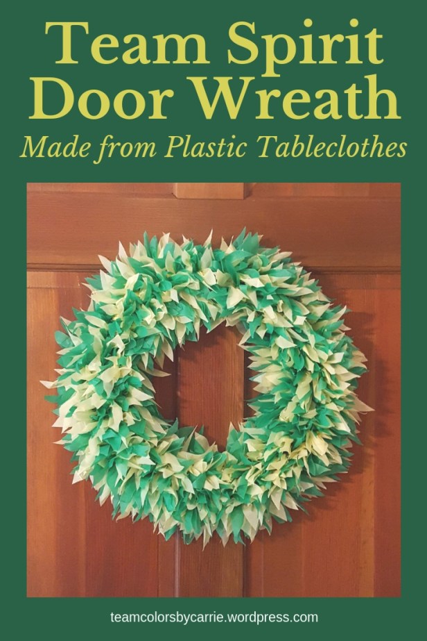Fancy Team Spirit Door Wreath from Plastic Tableclothes (1)